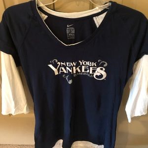 Nike - New York Yankee top
